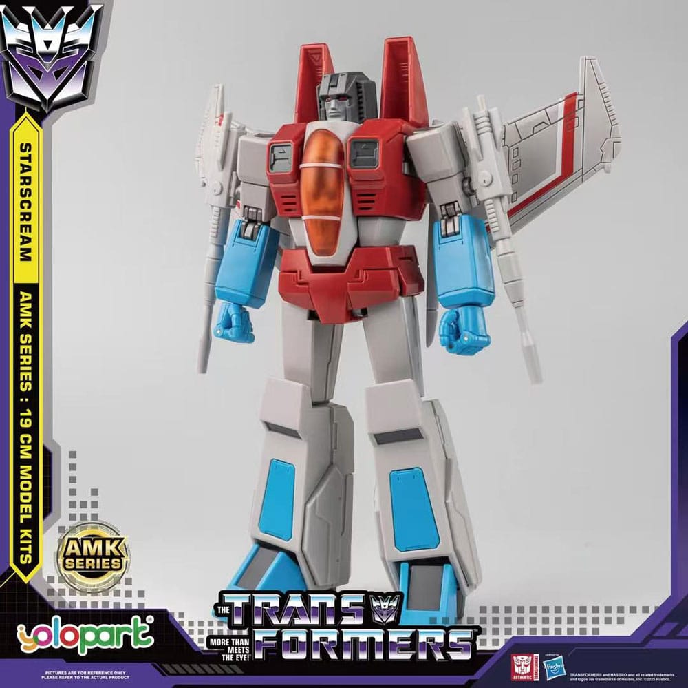 Transformers Generation One AMK Series Plastic Model Kit Starscream 19 cm - MangaShop.ro