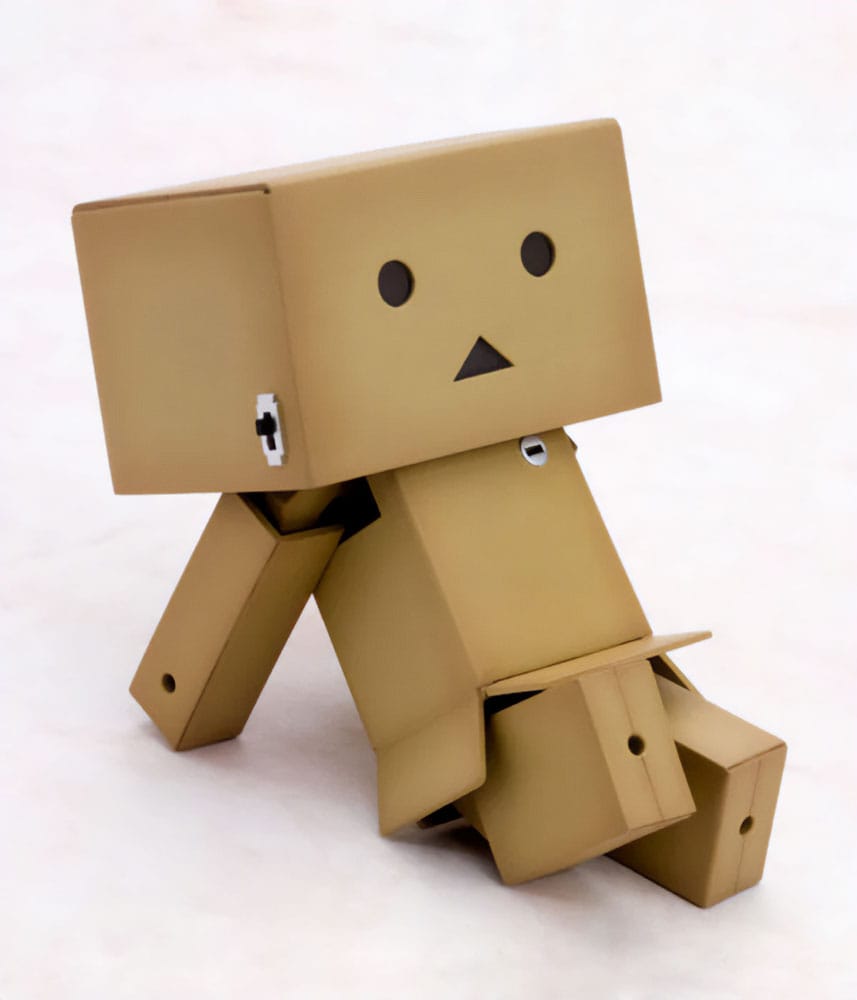 Yotsubato! Plastic Model Kit Danboard 13 cm - MangaShop.ro