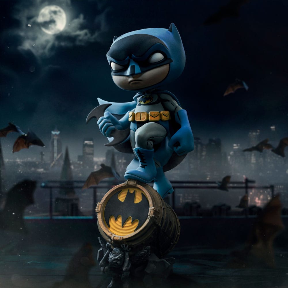 Batman Mini Co. PVC Figure Batman on Bat-Signal (Blue Variant) 15 cm - MangaShop.ro