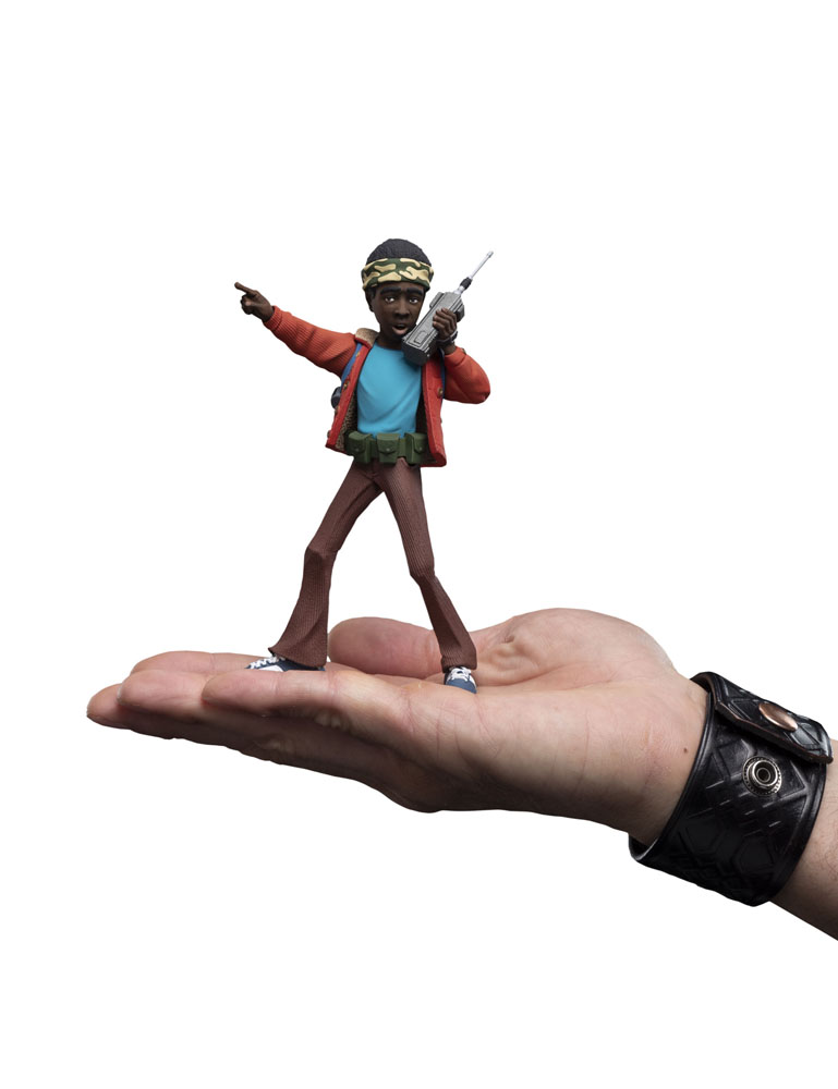 Stranger Things Mini Epics Vinyl Figure Lucas the Lookout (Season 1) Limited Edition 14 cm - MangaShop.ro