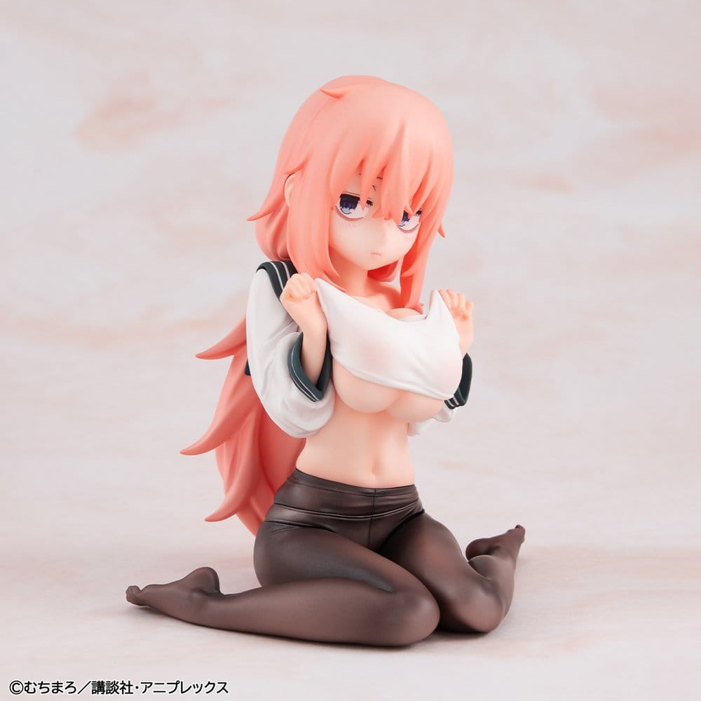 There is also a hole in the student organization! Melty Princess PVC Figure Komaro 8 cm Palm Size - MangaShop.ro