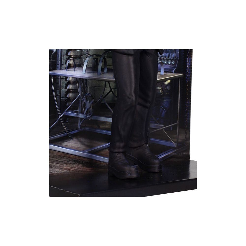Universal Monsters Poster PVC Figure Frankenstein 28 cm - MangaShop.ro
