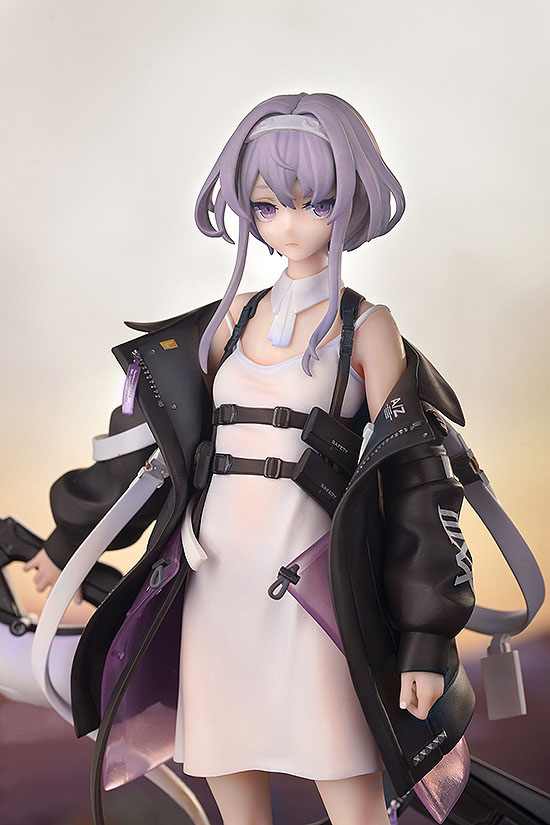 A-Z: PVC Statue 1/7 [E] 24 cm - MangaShop.ro