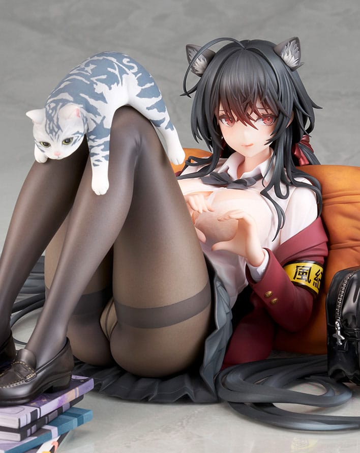 Azur Lane PVC Statue 1/7 Taiho Sweet Time After School Ver. 32 cm - MangaShop.ro