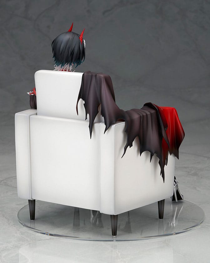 Azur Lane PVC Statue Ulrich von Hutten AmiAmi Exclusive 20 cm - MangaShop.ro
