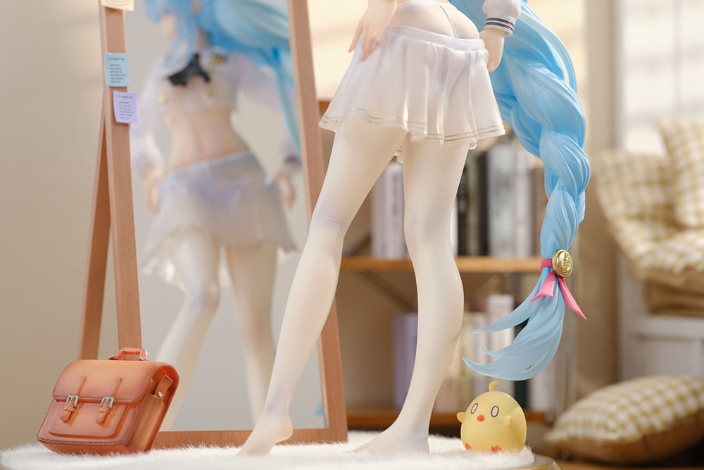 Azur Lane PVC Statue 1/7 Janus Fear of Changing Clothes Ver. 24 cm - MangaShop.ro
