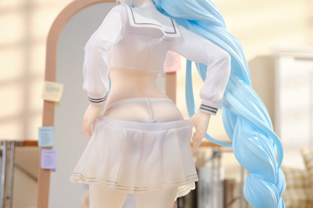 Azur Lane PVC Statue 1/7 Janus Fear of Changing Clothes Ver. 24 cm - MangaShop.ro