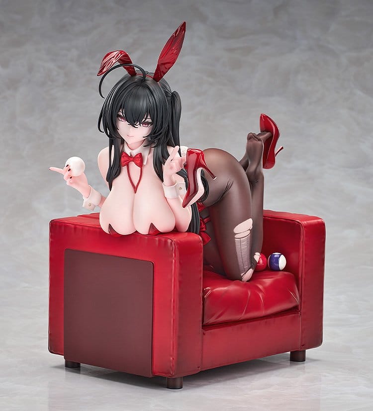 Azur Lane PVC Figure 1/7 Taihou: Fun on the Baize - Illustration Ver. 22 cm - MangaShop.ro