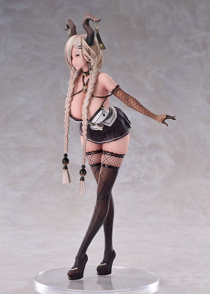 Azur Lane Statue 1/7 Owari: Light Equipment Ver. 26 cm - MangaShop.ro