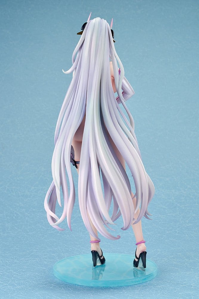 Azur Lane PVC Figure 1/6 Kearsarge Nightpool 28 cm - MangaShop.ro