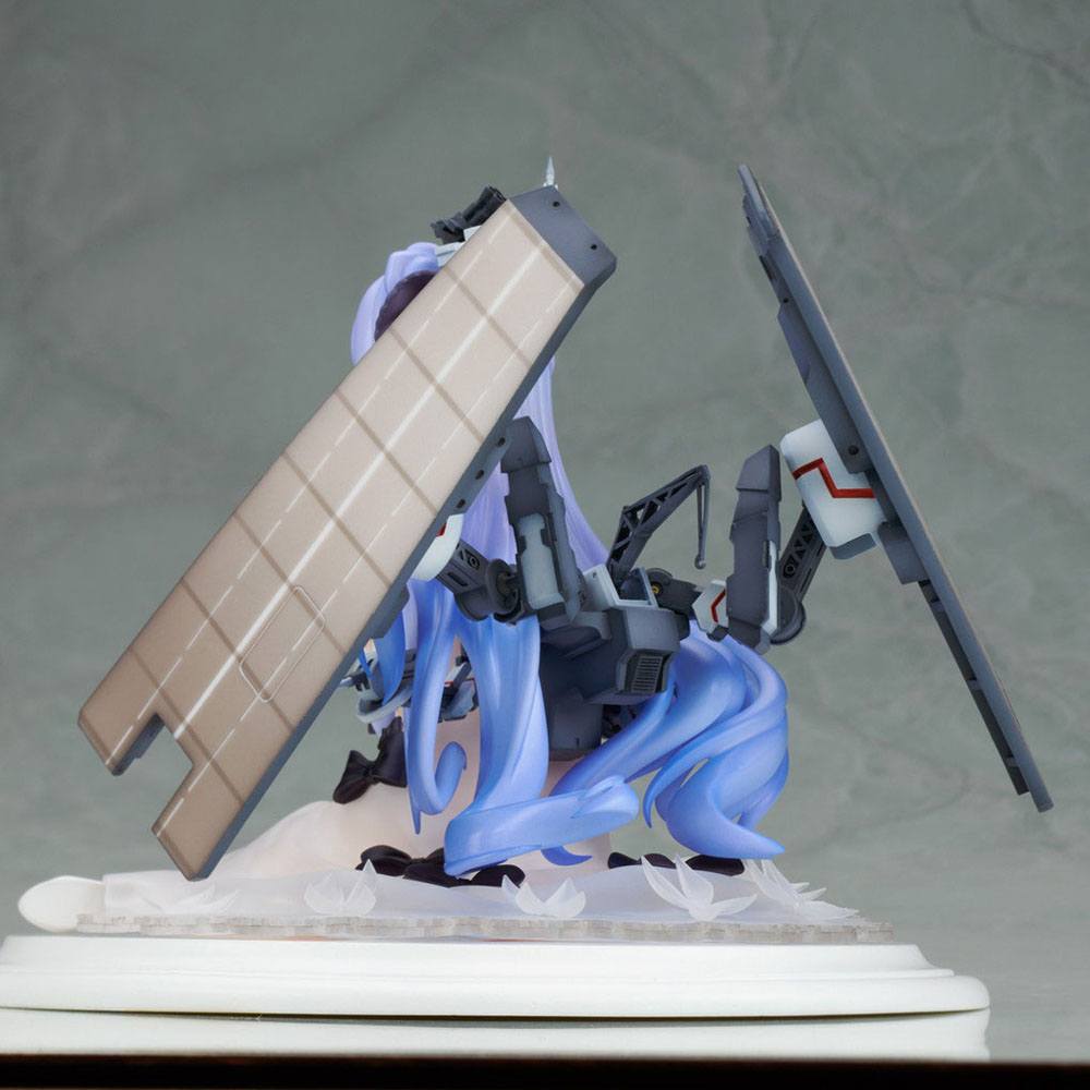 Azur Lane PVC Statue 1/7 Unicorn 14 cm - MangaShop.ro