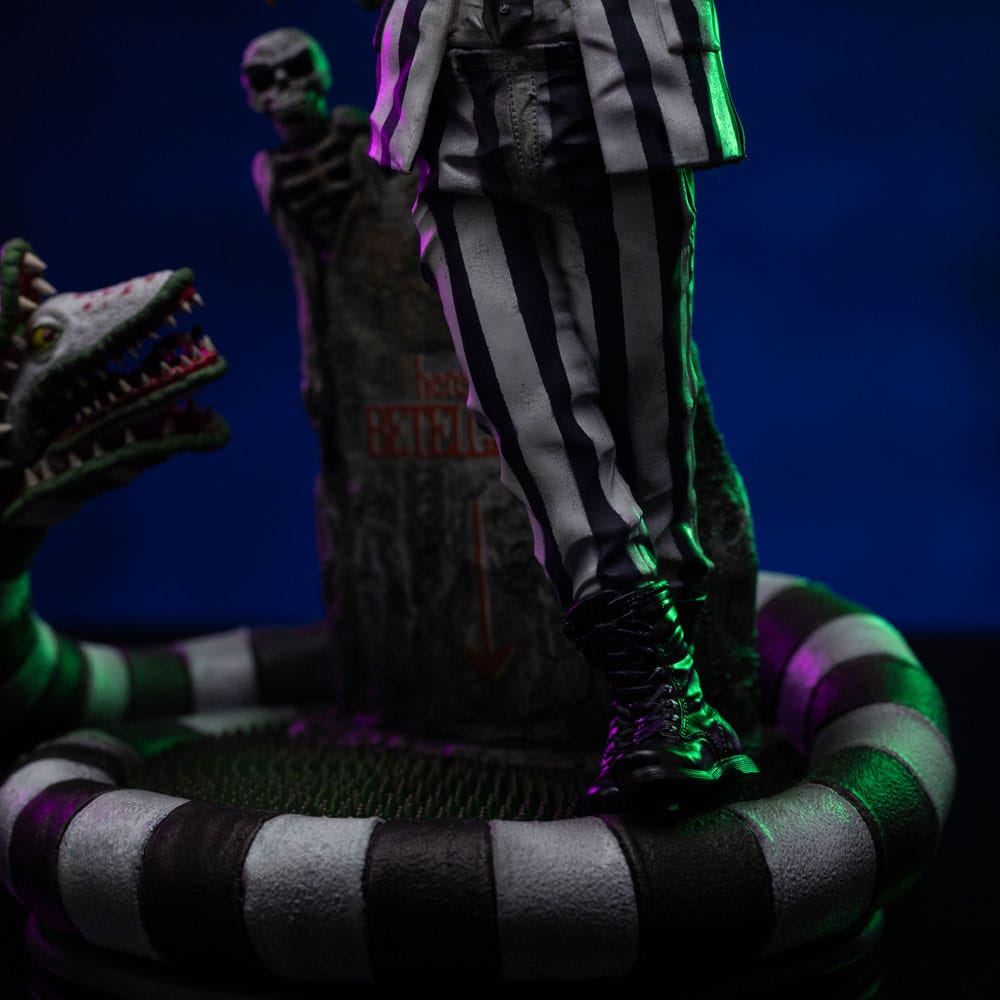 Beetlejuice Art Scale Statue 1/10 Beetlejuice 19 cm - MangaShop.ro