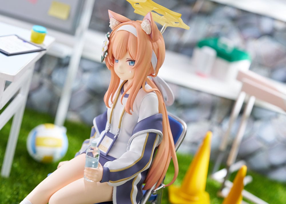 Blue Archive PVC Statue 1/7 Mari Gym Uniform Memorial lobby Ver. 18 cm - MangaShop.ro