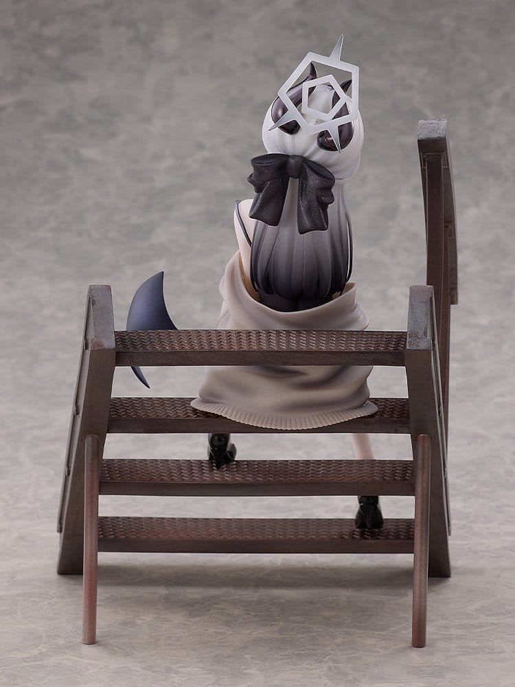 Blue Archive PVC Statue 1/7 Kayoko (Dress): Memorial Lobby Ver. 22 cm - MangaShop.ro