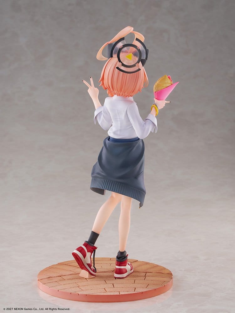 Blue Archive PVC Figure 1/7 Neru (School): Memorial Lobby Ver. 22 cm - MangaShop.ro