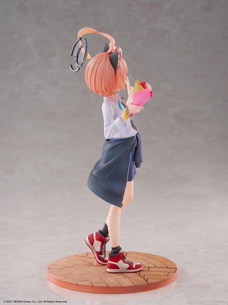 Blue Archive PVC Figure 1/7 Neru (School): Memorial Lobby Ver. 22 cm - MangaShop.ro