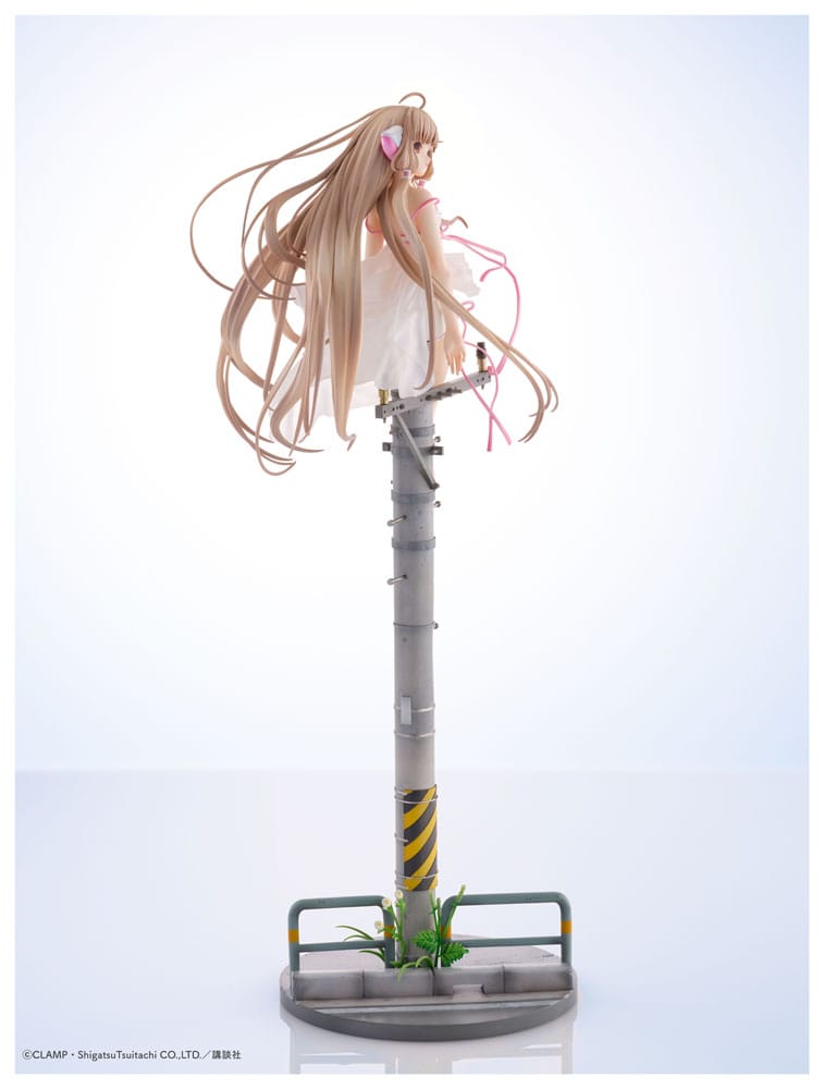 Chobits PVC Statue Chi Soothing breeze 42 cm - MangaShop.ro