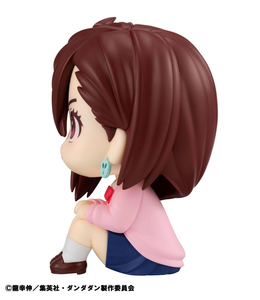 Dandadan Look Up PVC Statue Momo 11 cm - MangaShop.ro