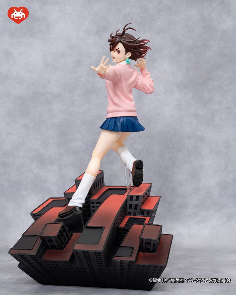 Dandadan Dressta PVC Statue Momo 23 cm - MangaShop.ro