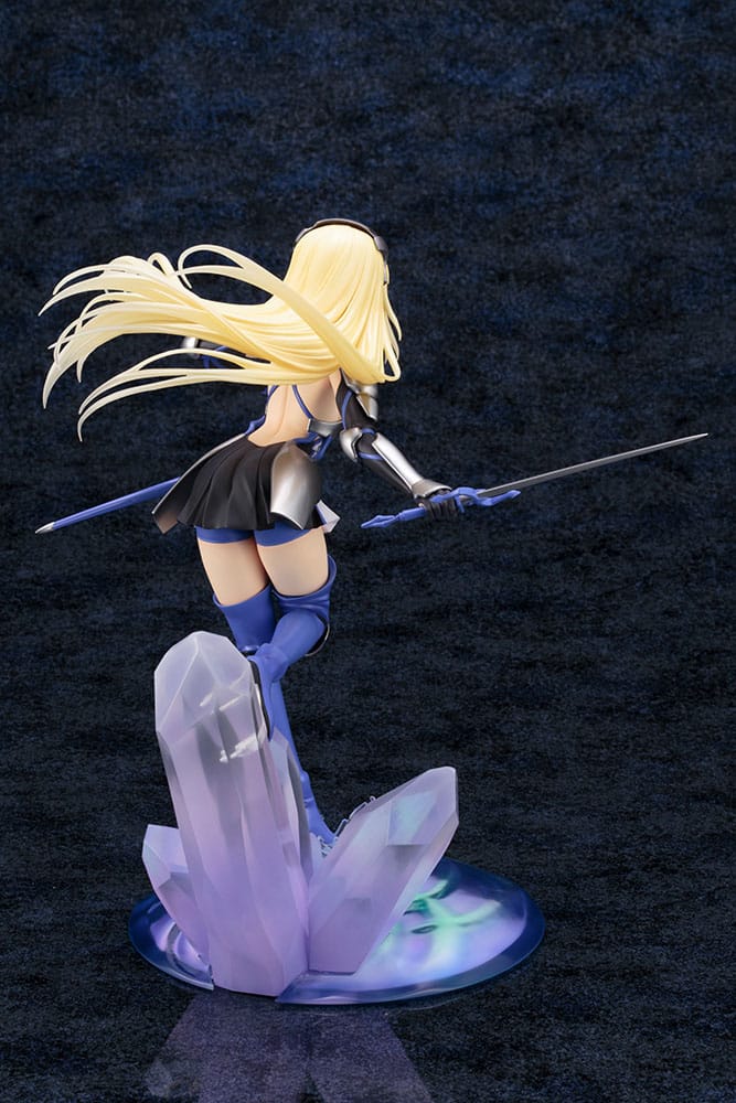 Sword Oratoria: Is it Wrong to Try to Pick Up Girls in a Dungeon? On the Side PVC Statue 1/7 Ais Wallenstein 24 cm - MangaShop.ro