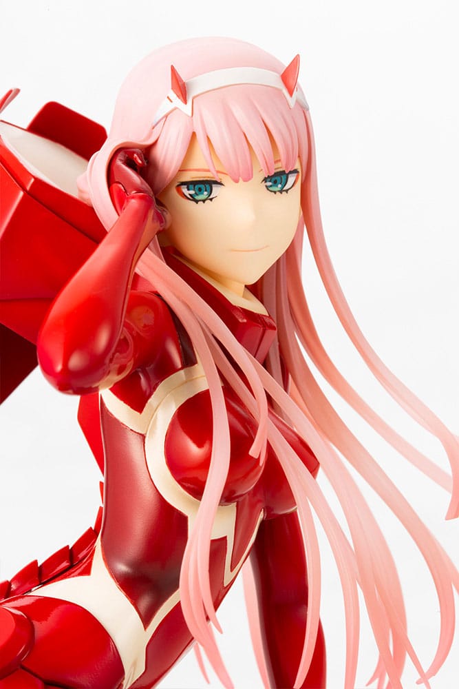 Darling in the Franxx PVC Statue 1/7 Zero Two 17 cm - MangaShop.ro