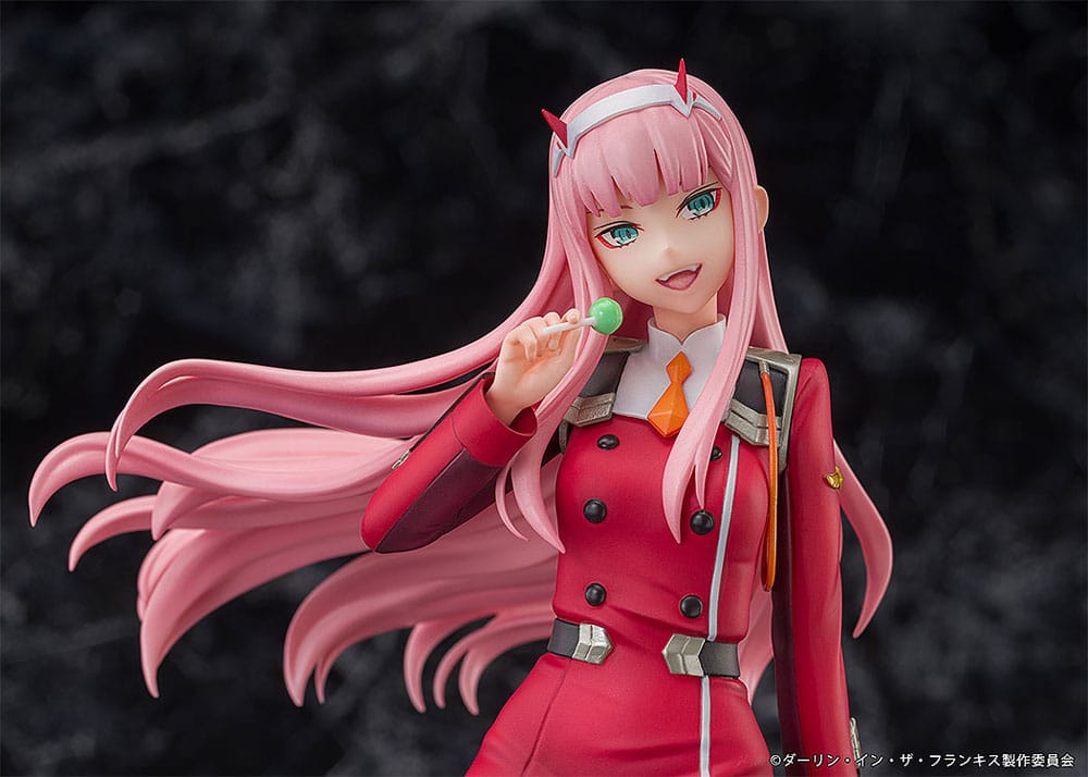 Darling in the Franxx PVC Statue 1/7 Zero Two 24 cm - MangaShop.ro