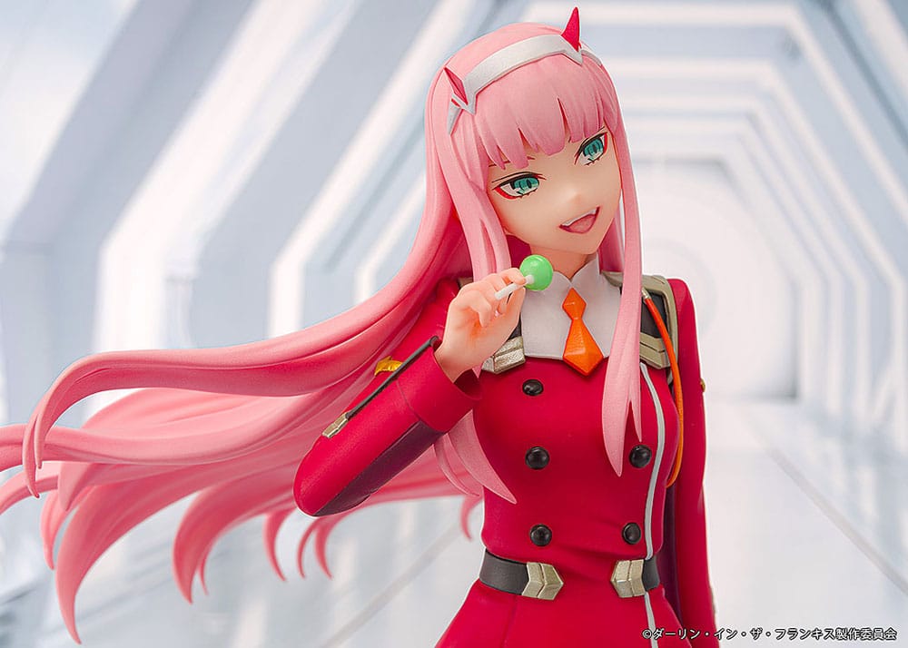 Darling in the Franxx PVC Statue 1/7 Zero Two 24 cm - MangaShop.ro