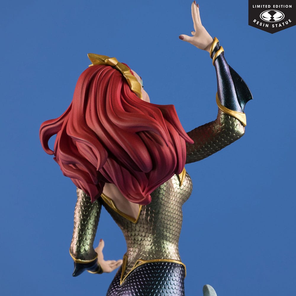 DC Direct Cover Girls Statue 1/8 Mera by J. Scott Campbell 26 cm - MangaShop.ro