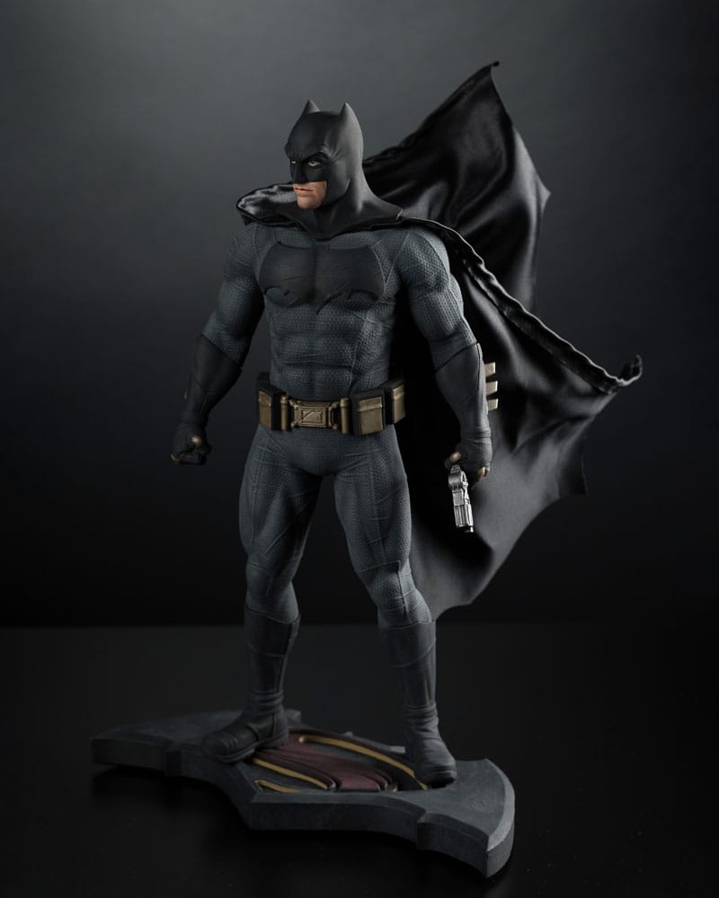 Batman v Superman: Dawn of Justice Statue 1/6 Batman 32 cm - MangaShop.ro