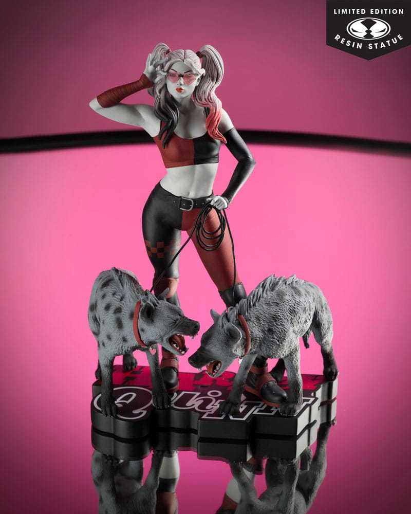 DC Direct Harley Quinn: Red, White & Black Statue 1/10 Harley Quinn by Jenny Frison 19 cm - MangaShop.ro