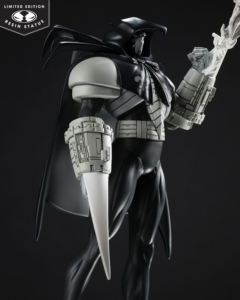 DC Direct Batman: Black & White Statue 1/10 Azrael by Joe Quesada 21 cm - MangaShop.ro