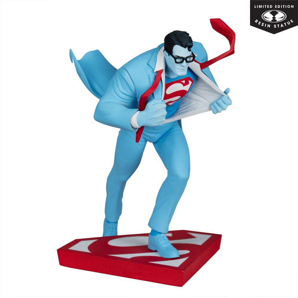 DC Direct Statue 1/10 Superman Red and Blue: Superman by Clayton Henry Limited Edition 16 cm - MangaShop.ro