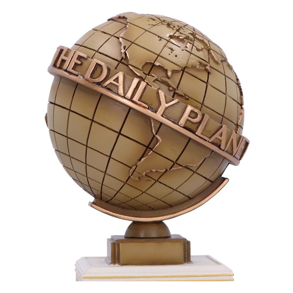 DC Comics Figure The Daily Planet 22 cm - MangaShop.ro