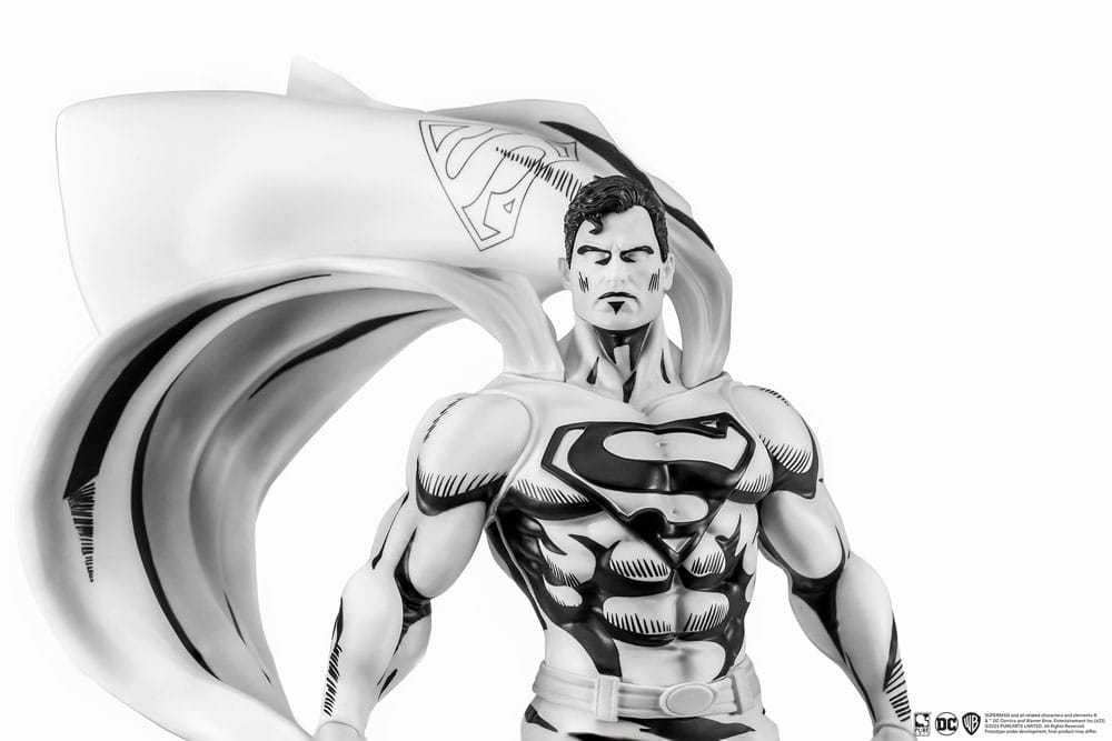 Batman PX PVC Statue 1/8 SDCC 2024 Superman Black & White Version 30 cm - MangaShop.ro