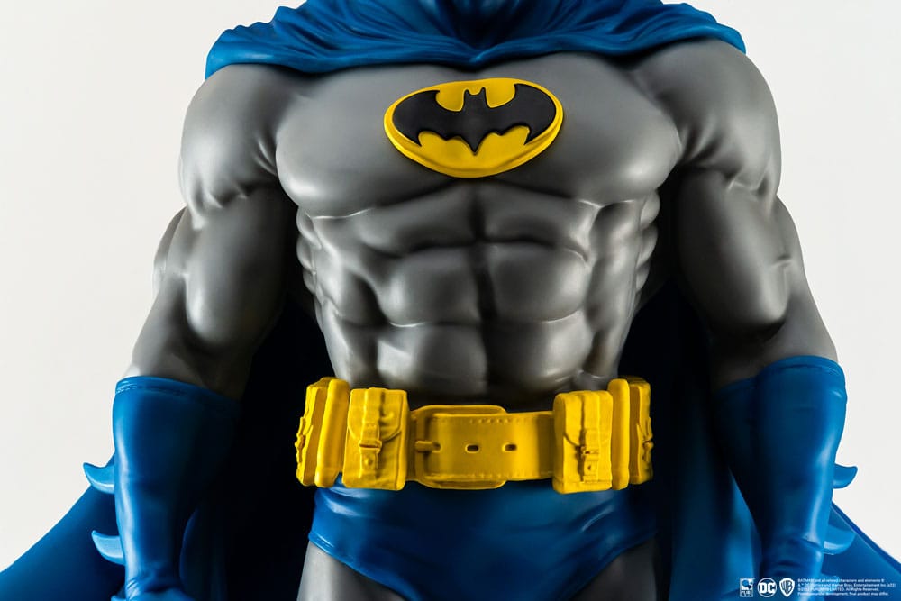 Batman PX PVC Statue 1/8 Batman Classic Version 27 cm - MangaShop.ro