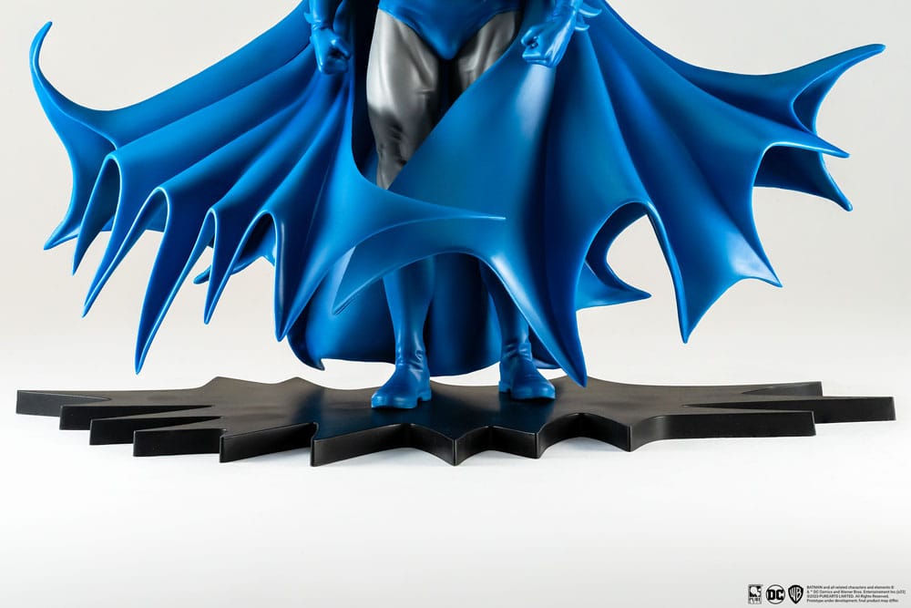 Batman PX PVC Statue 1/8 Batman Classic Version 27 cm - MangaShop.ro