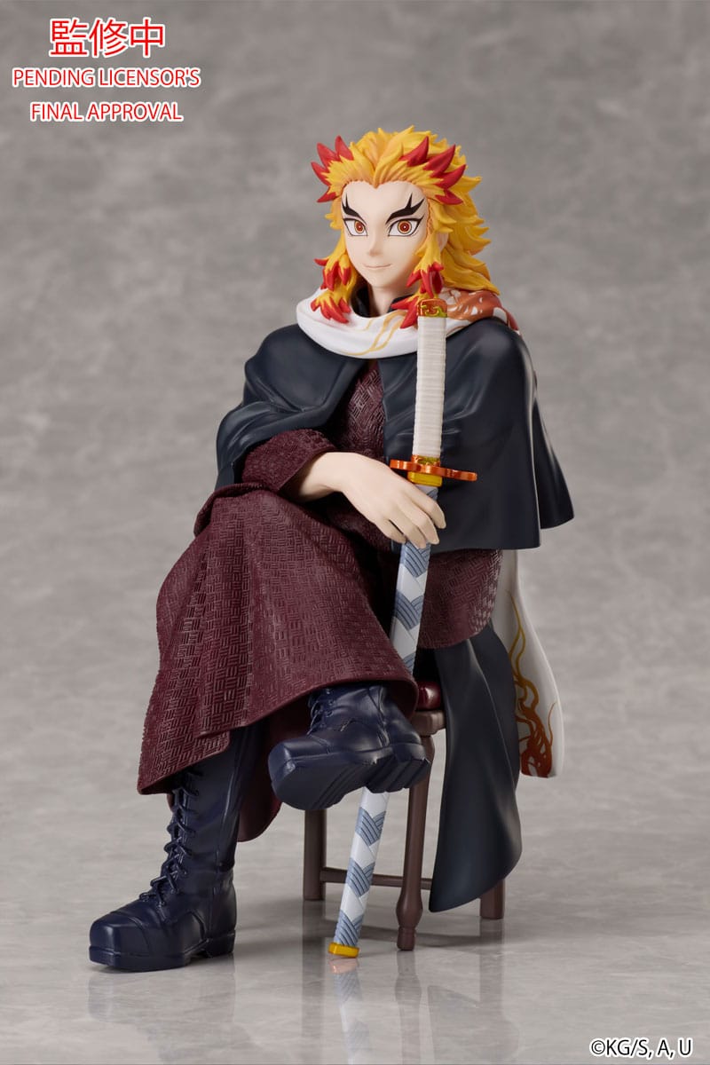 Demon Slayer: Kimetsu no Yaiba Statue Kyojuro Rengoku 16 cm - MangaShop.ro
