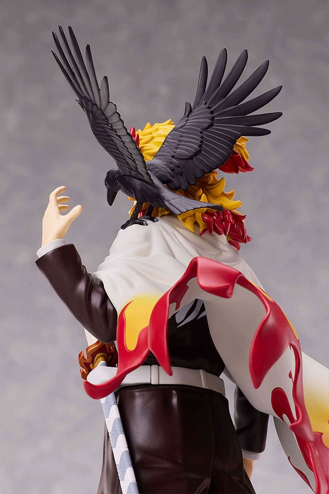 Demon Slayer: Kimetsu no Yaiba Statue Kyojuro Rengoku Flame Hashira 20 cm - MangaShop.ro