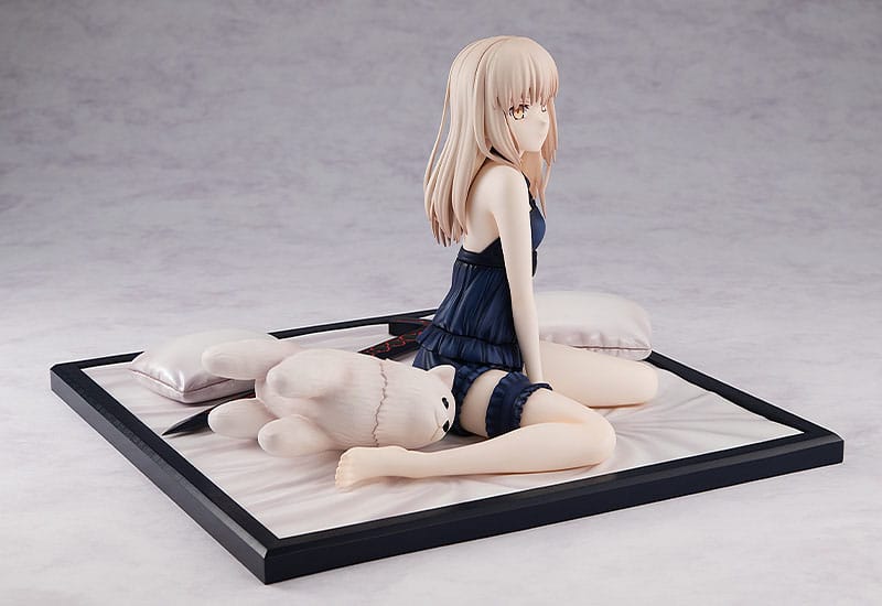 Fate/stay night: Heaven's Feel PVC Statue 1/7 Saber Alter: Babydoll Dress Ver. 15 cm - MangaShop.ro