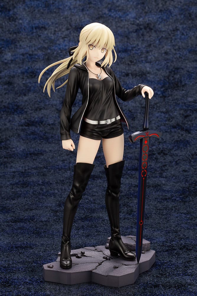 Fate/Grand Order PVC Statue 1/7 Saber/Altria Pendragon (Alter) Casual Ver. 24 cm - MangaShop.ro