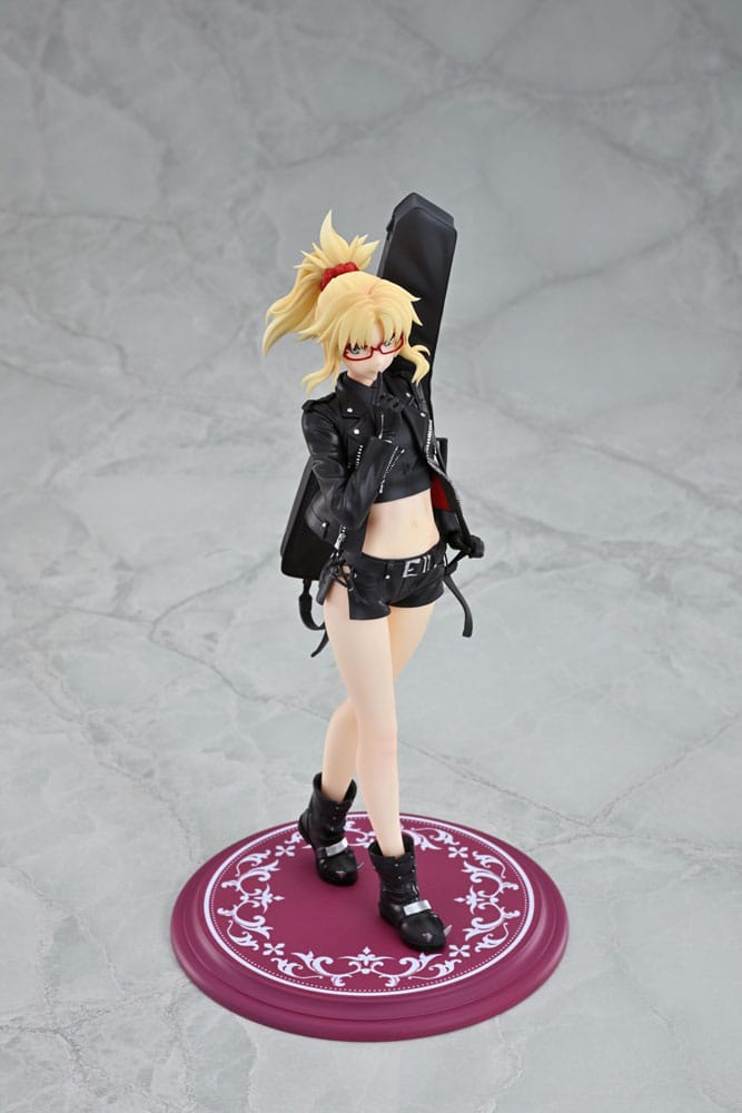 Fate/Apocrypha PVC Statue 1/7 Red Saber (Mordred) Original Glasses Model Ver. 22 cm - MangaShop.ro