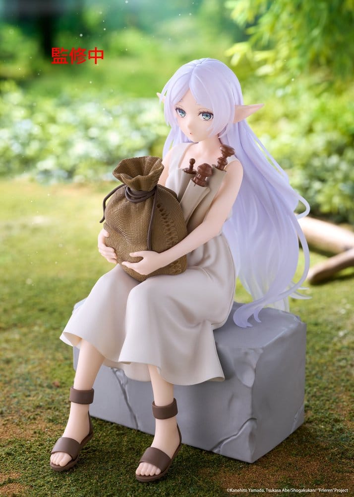 Frieren: Beyond Journey's End Desktop Cute PVC Figure Frieren (In training Ver.) 16 cm - MangaShop.ro