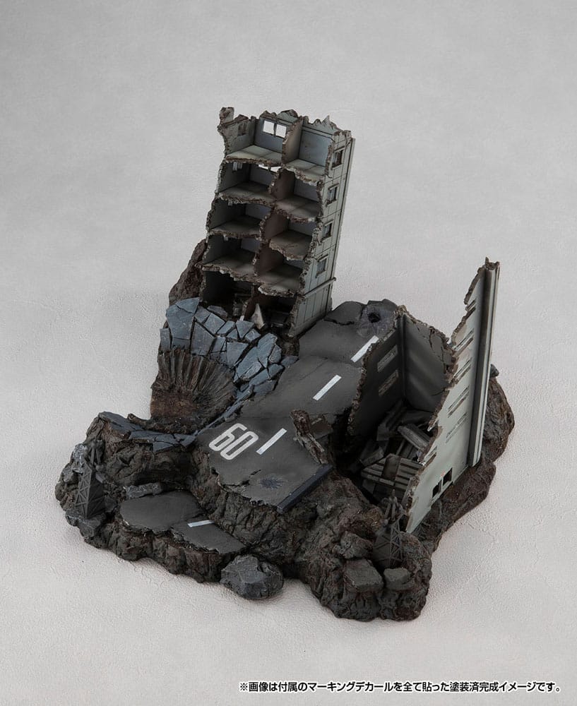 Mobile Suit Gundam Realistic Model Series Diorama G Structure GS02M The abandoned buildings in New Yark City Material Color Edition - MangaShop.ro