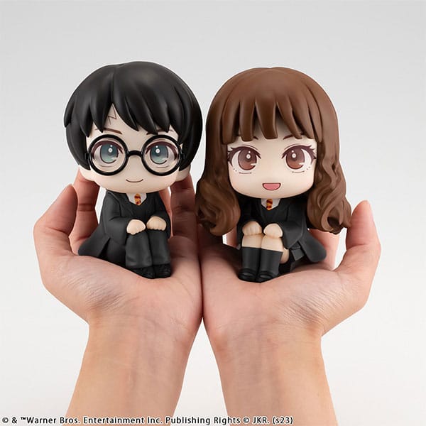 Harry Potter Look Up PVC Statue Hermione 11 cm - MangaShop.ro