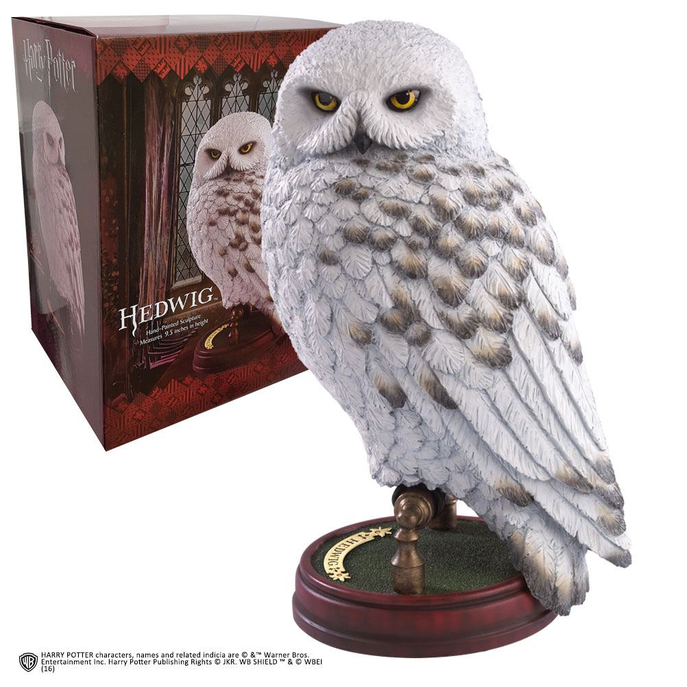 Harry Potter Magical Creatures Statue Hedwig 24 cm - MangaShop.ro