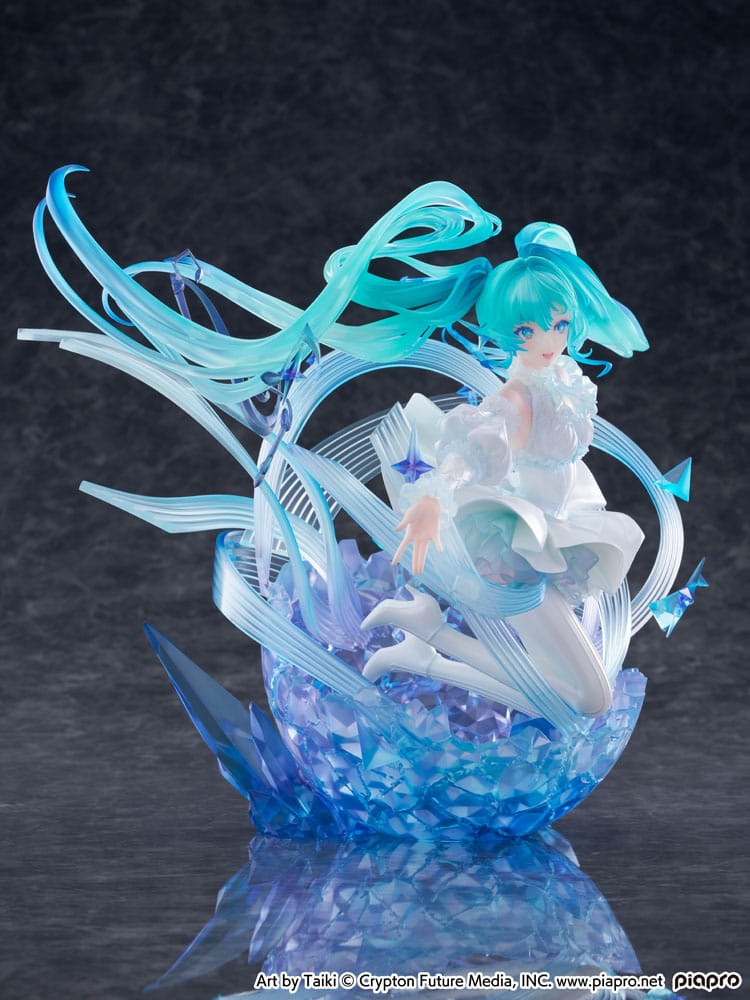 Hatsune Miku PVC Statue 1/7 Hatsune Miku - Crystal Dress Ver. 22 cm - MangaShop.ro