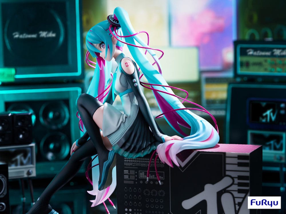 Hatsune Miku Statue 1/7 Hatsune Miku x MTV 20 cm - MangaShop.ro