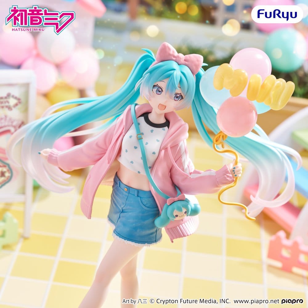 Hatsune Miku Muchute PVC Figure Theme Park Date Version 19 cm - MangaShop.ro