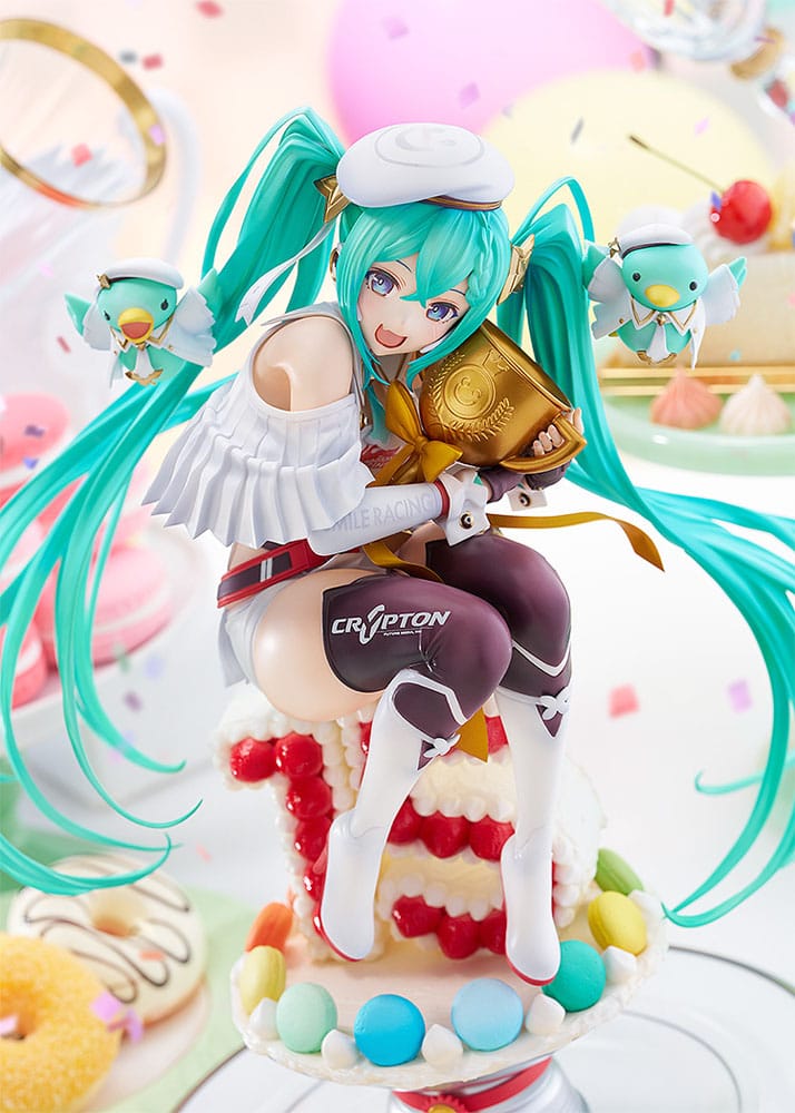 Hatsune Miku Characters PVC Statue 1/6 Racing Miku: 2023 - 15th Anniversary Ver. 26 cm - MangaShop.ro