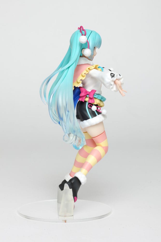 Hatsune Miku PVC Statue Winter Image Ver. 18 cm - MangaShop.ro